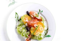 Salade tomates precisuses by Yannick All&#233;no
