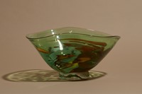 Leo Kaspar, Sharah green bowl