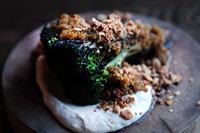 Burnt broccoli with pickled mustard seeds