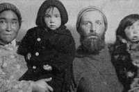 Peter Freuchen with Navarana Mequpaluk and their children
