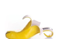Retro banana shoe