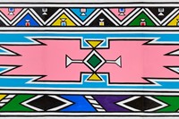 Esther Mahlangu_E286 200x480cm 2001