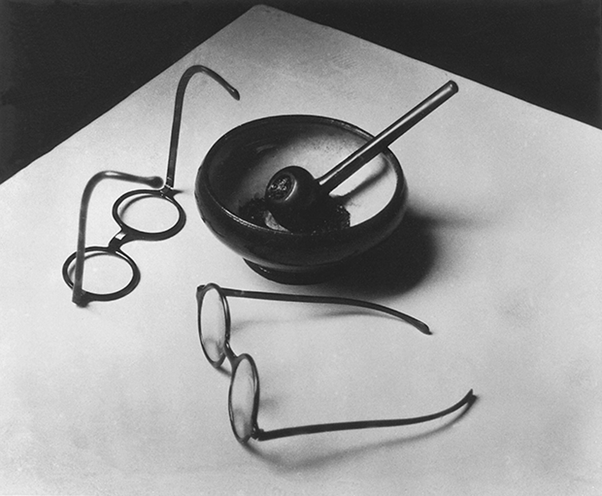 Andre Kertesz, Mondrian&#39;s Glasses and Pipe, Paris,