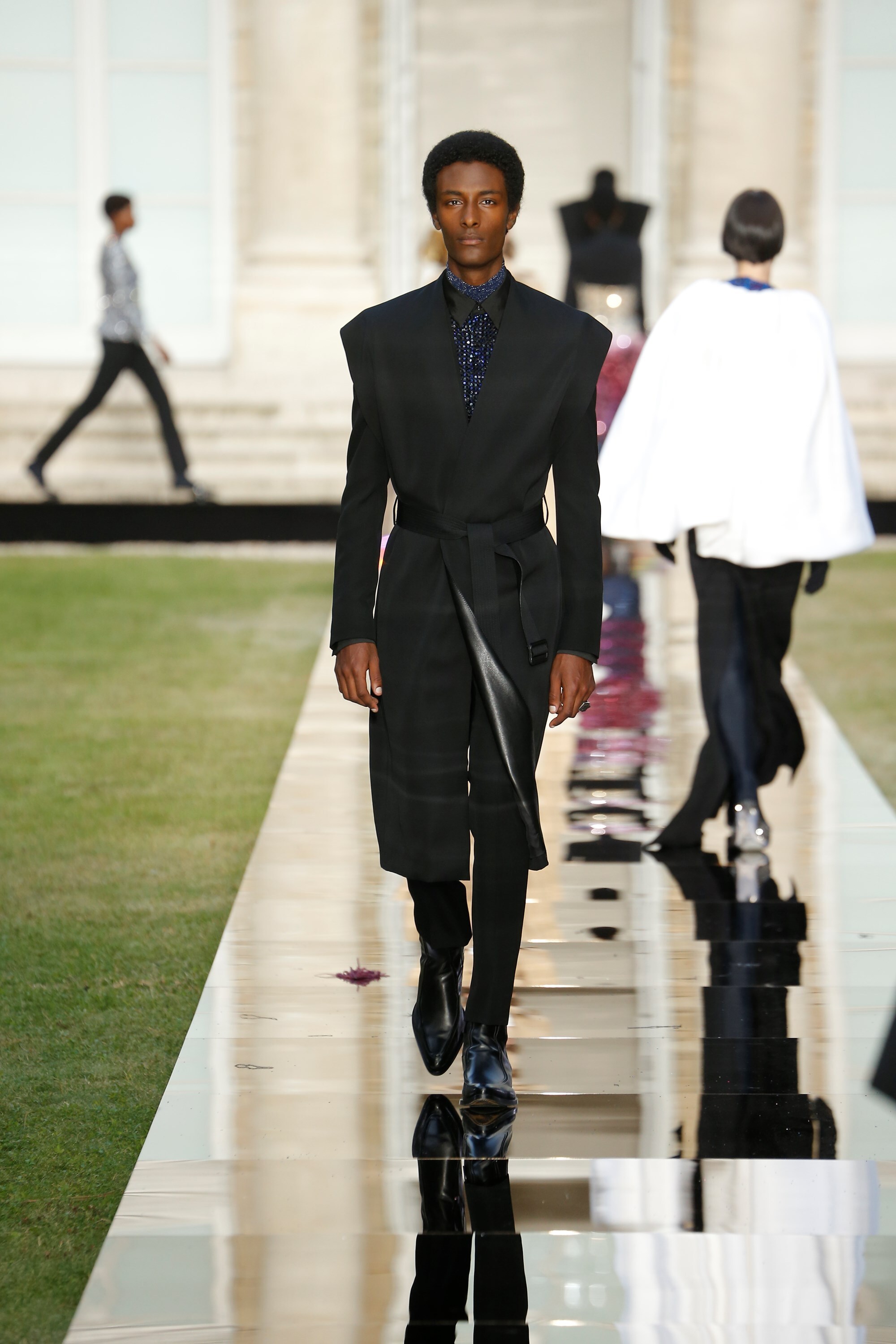 LOOK 20