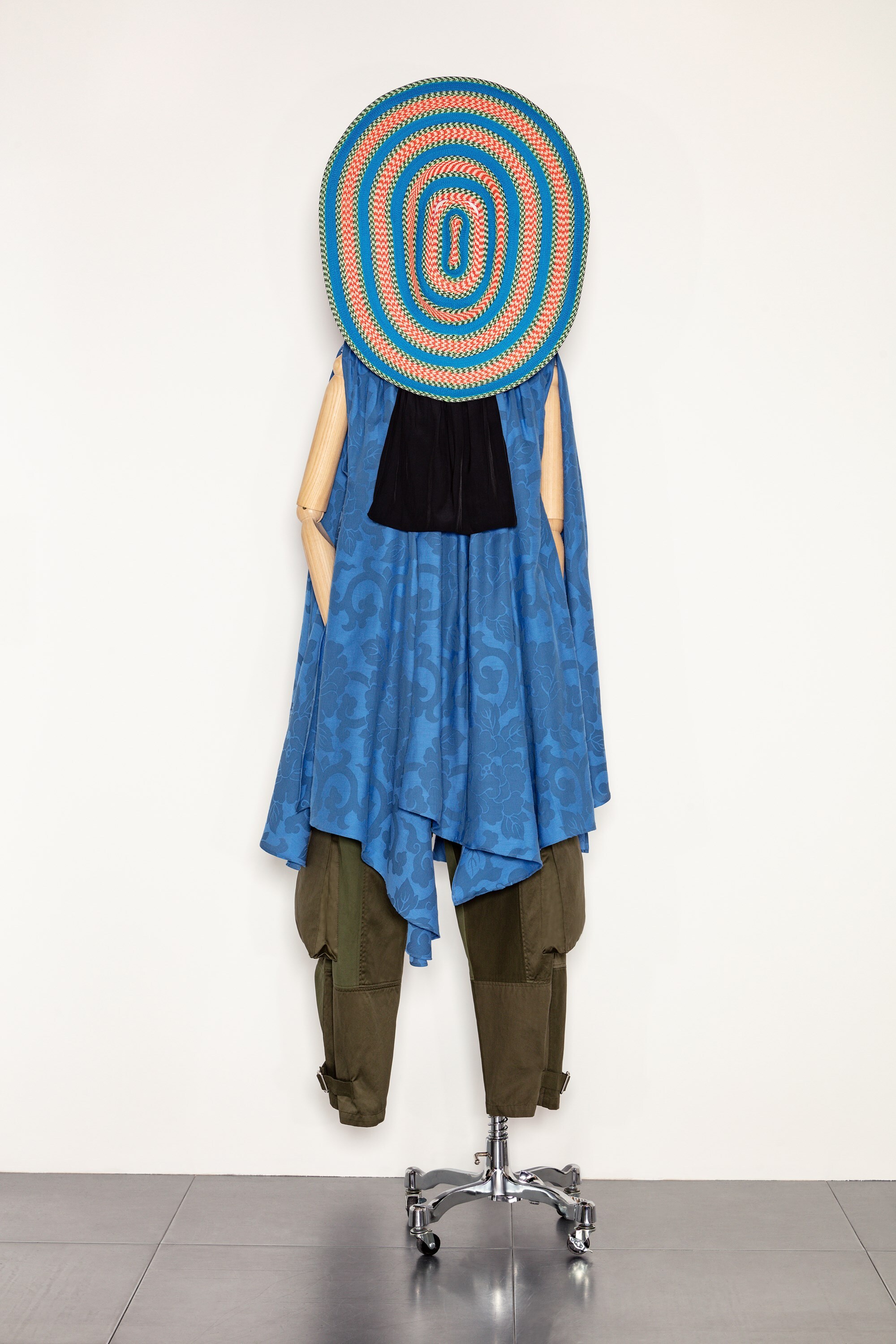 JW Anderson Women_s RE21 Look 7