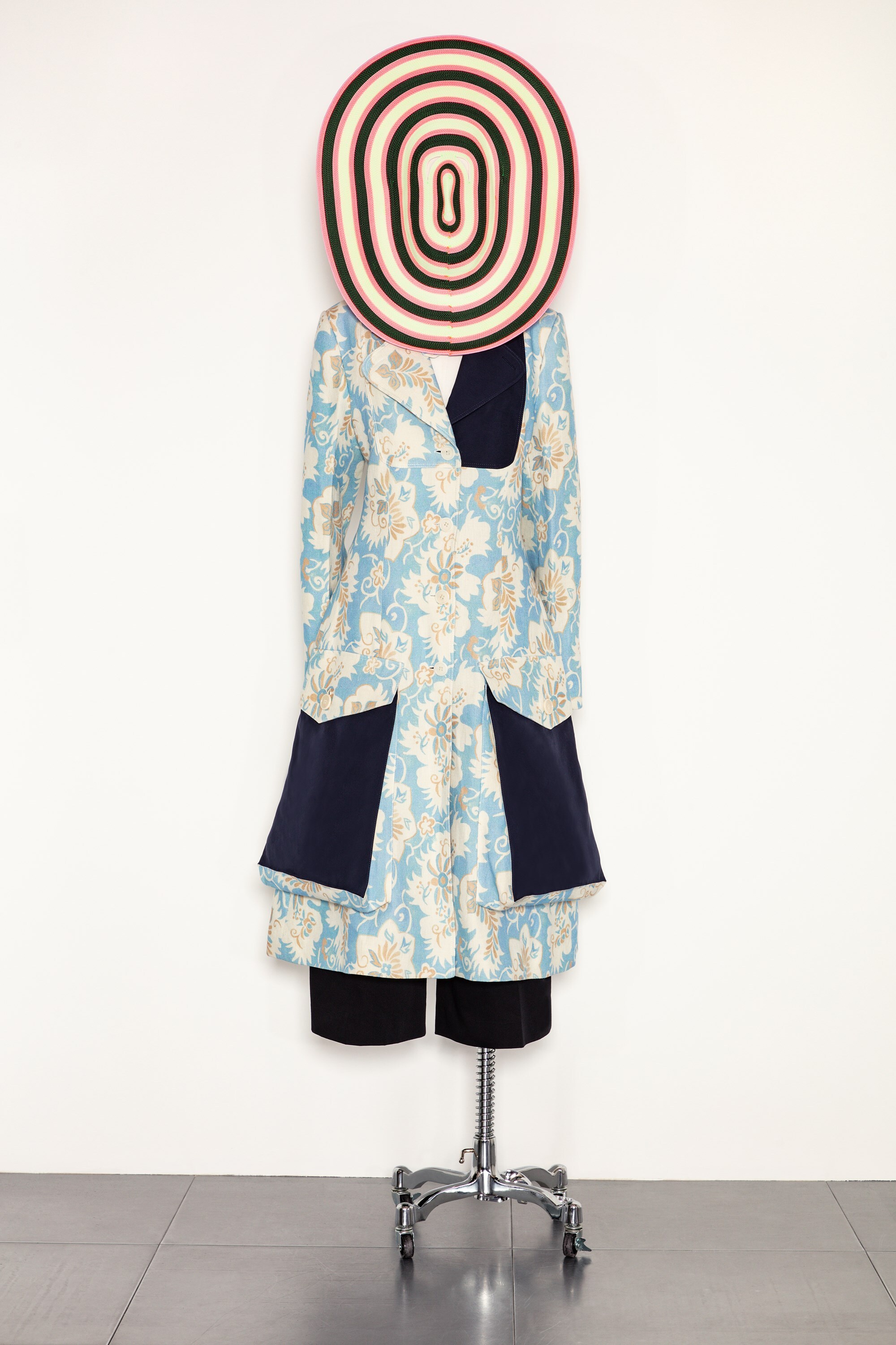 JW Anderson Women_s RE21 Look 8