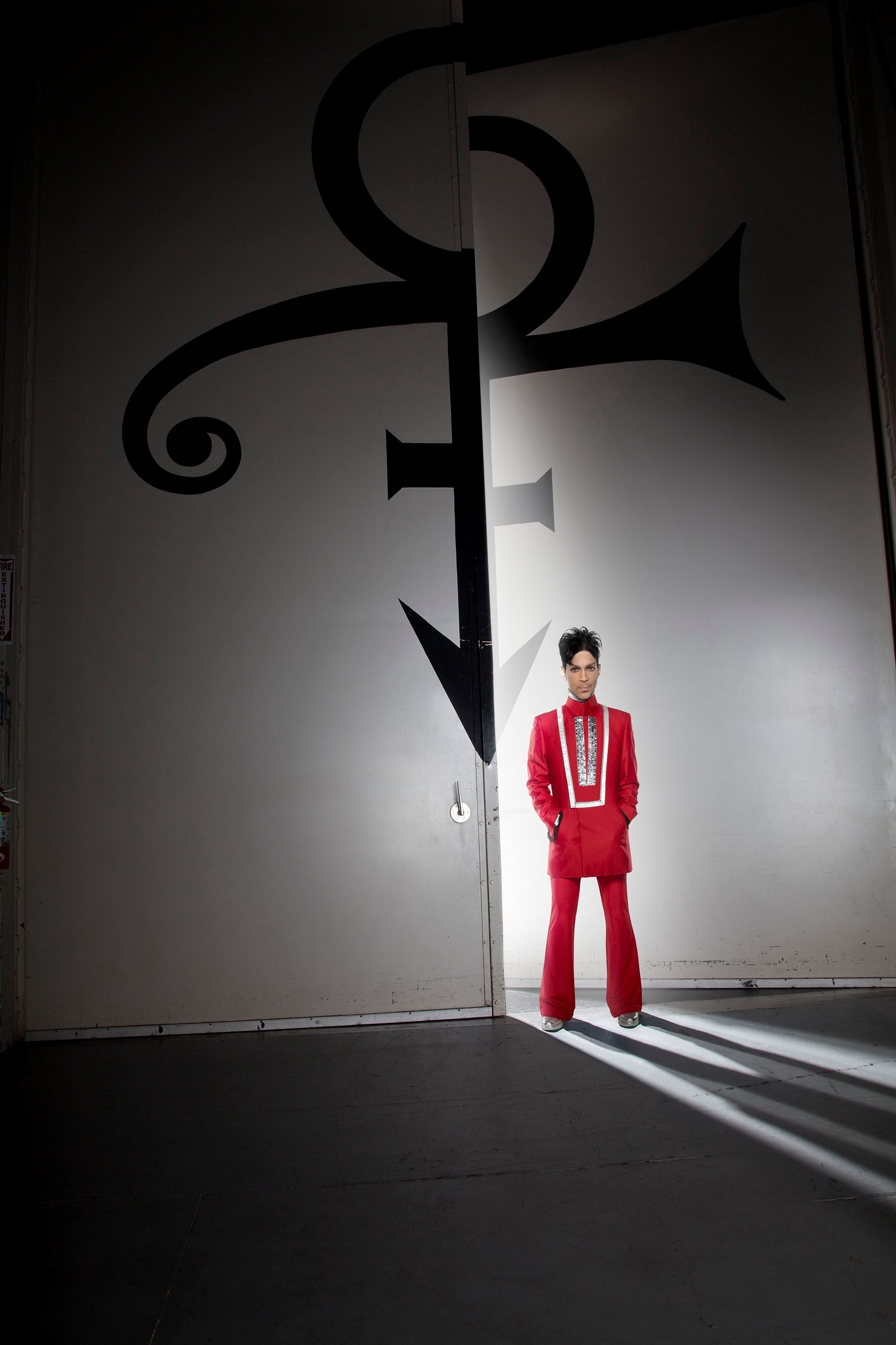 06 - Prince W2A (copyright The Prince Estate - pho