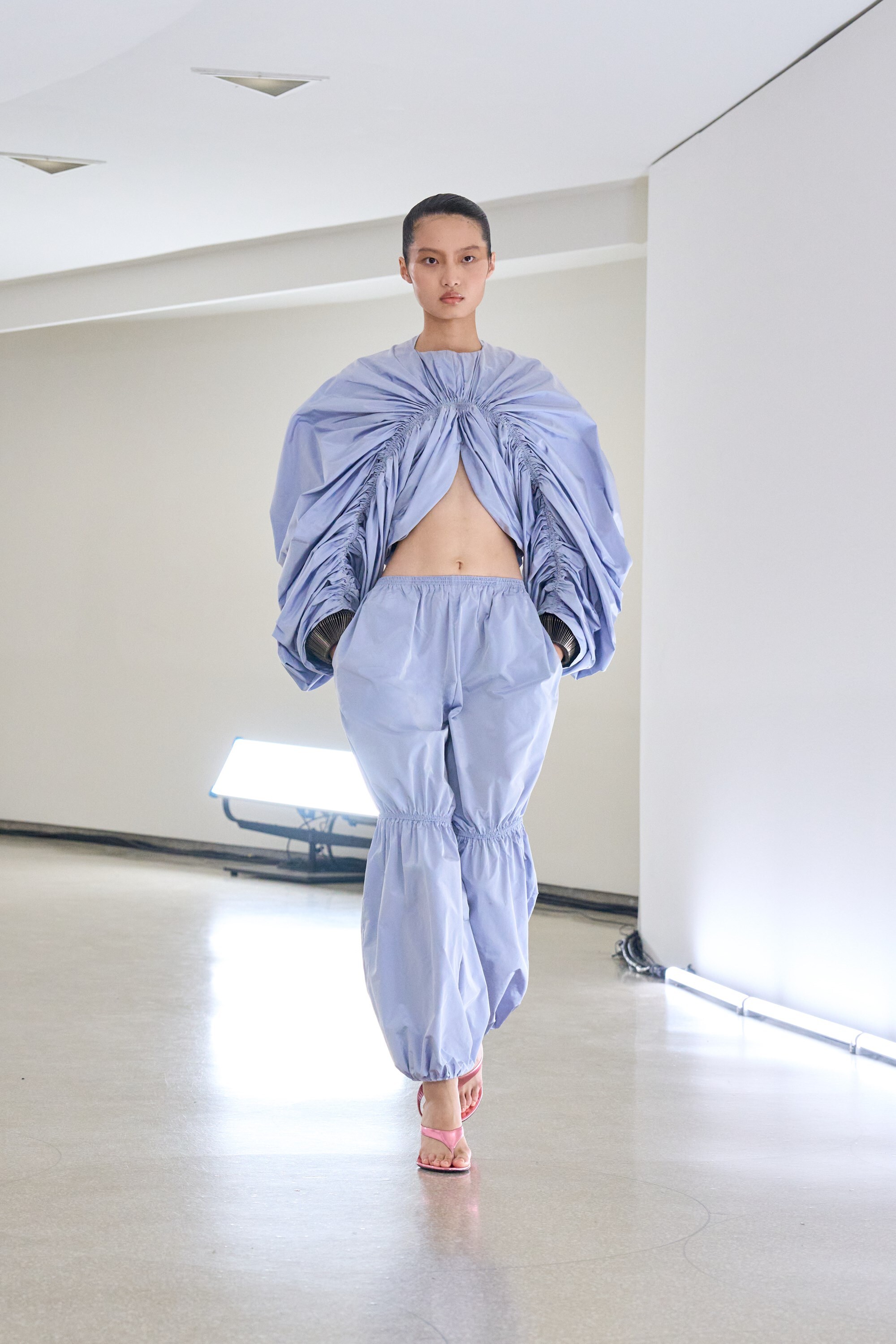 Ala&#239;a Winter/Spring 2025 WS25 NYFW Guggenheim Pieter Mulier