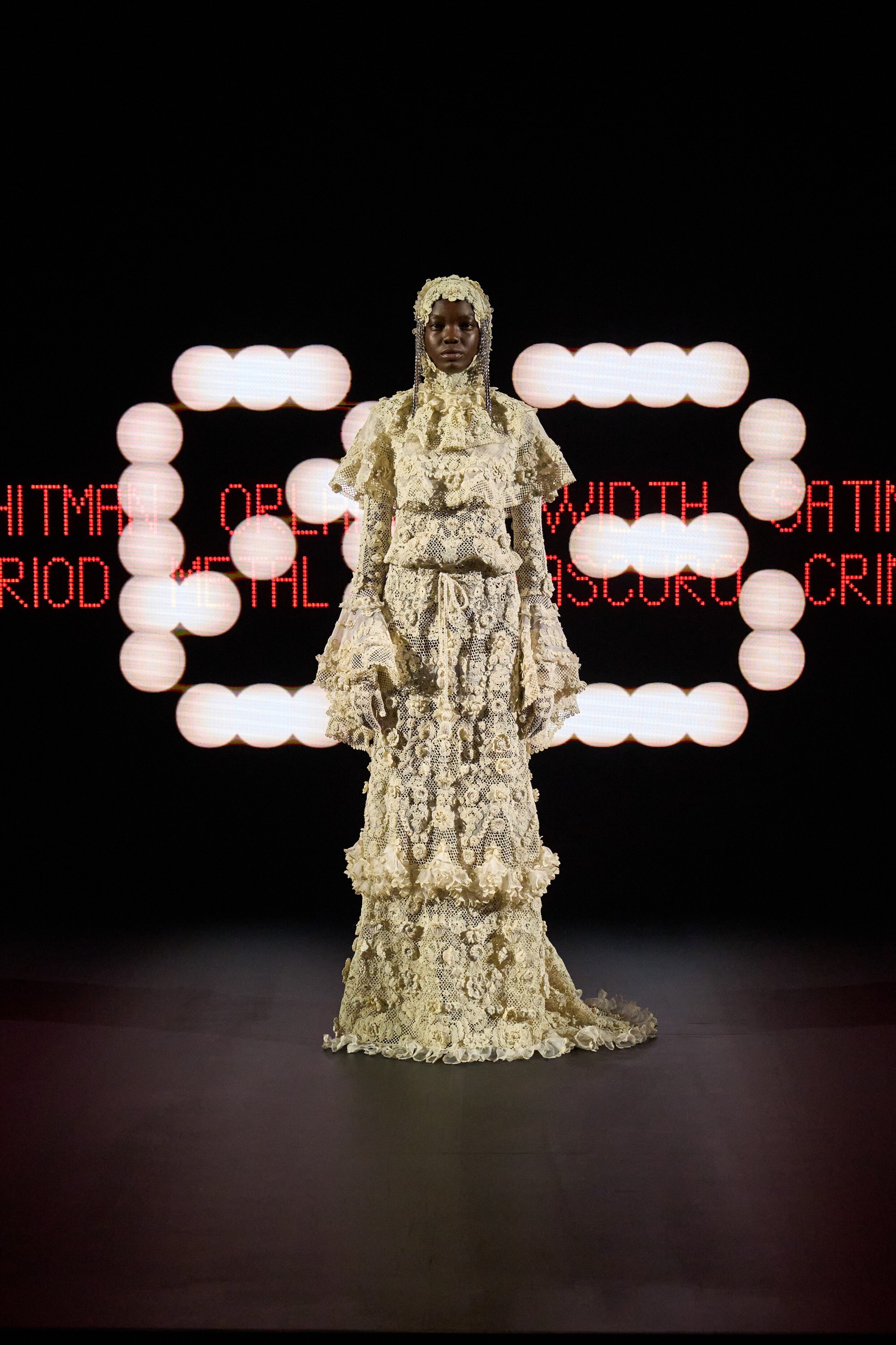 Valentino Spring/Summer 2025 SS25 haute couture