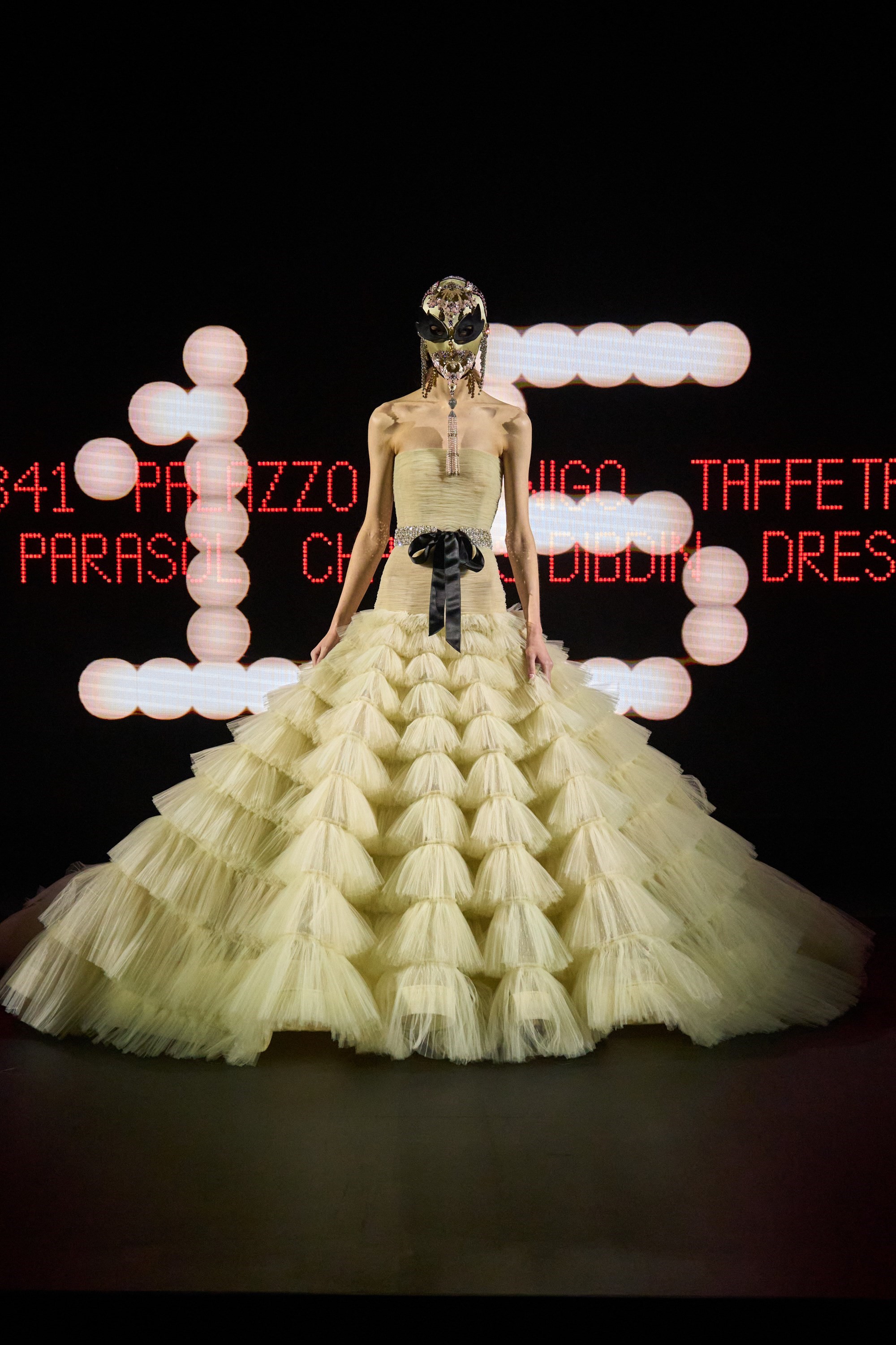 Valentino Spring/Summer 2025 SS25 haute couture