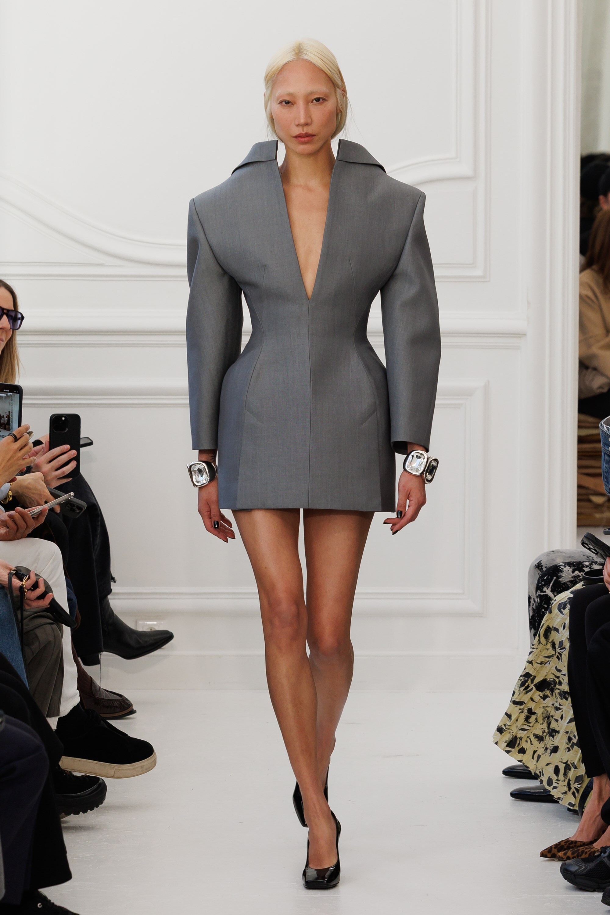 Givenchy_Womenswear_AW25_Look_20