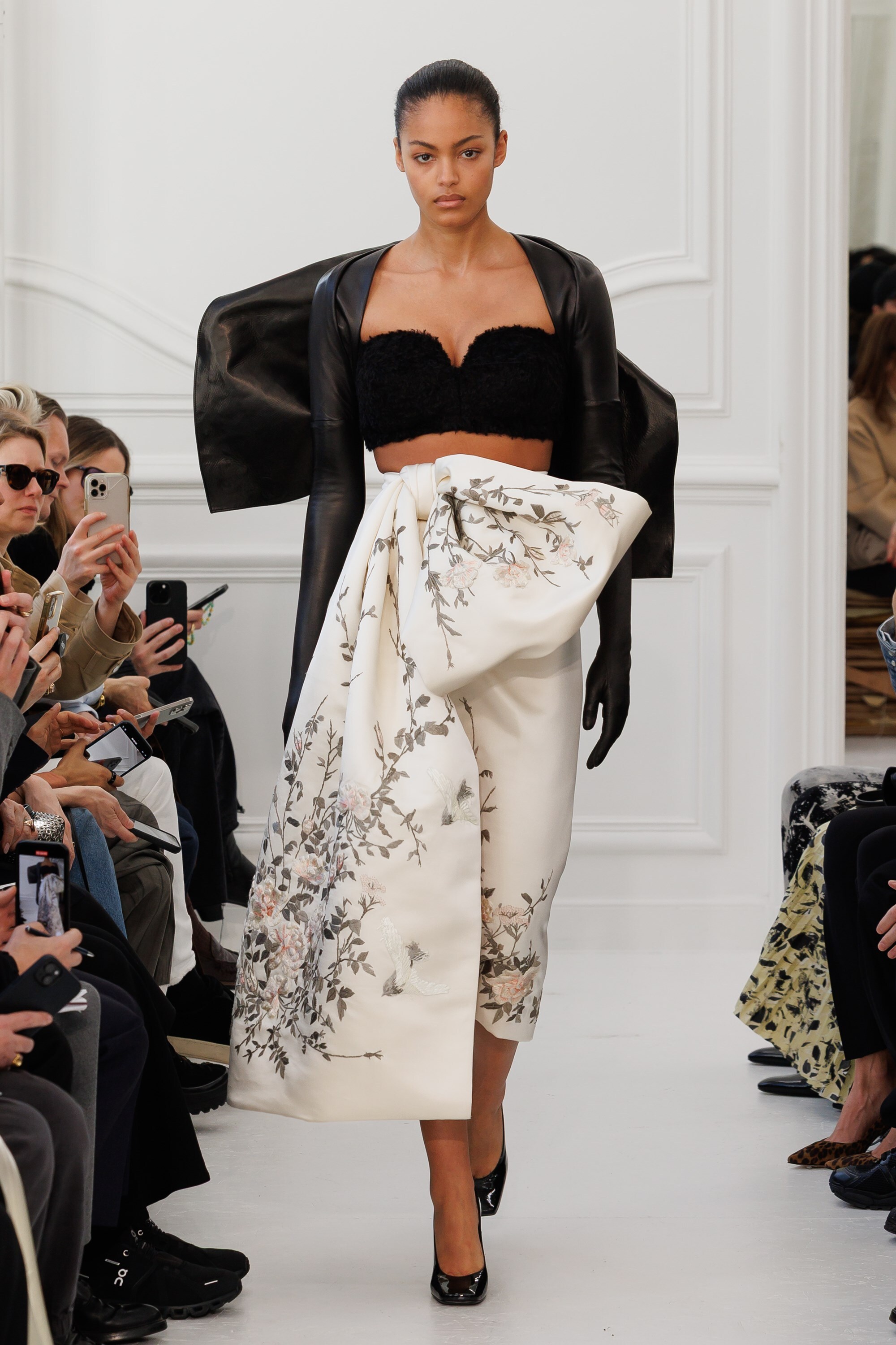 Givenchy_Womenswear_AW25_Look_26