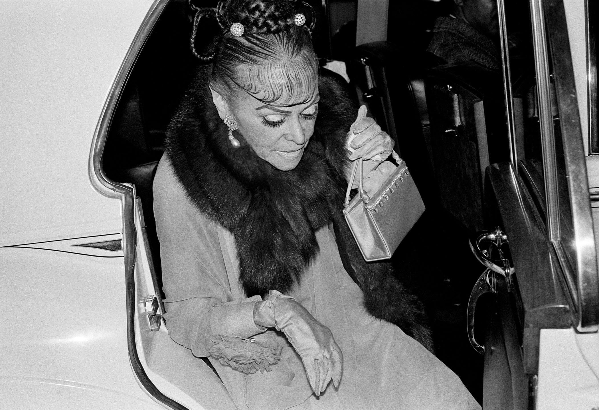 MichaelJang_BeverlyHilton_ArrivingInRolce_HIRES