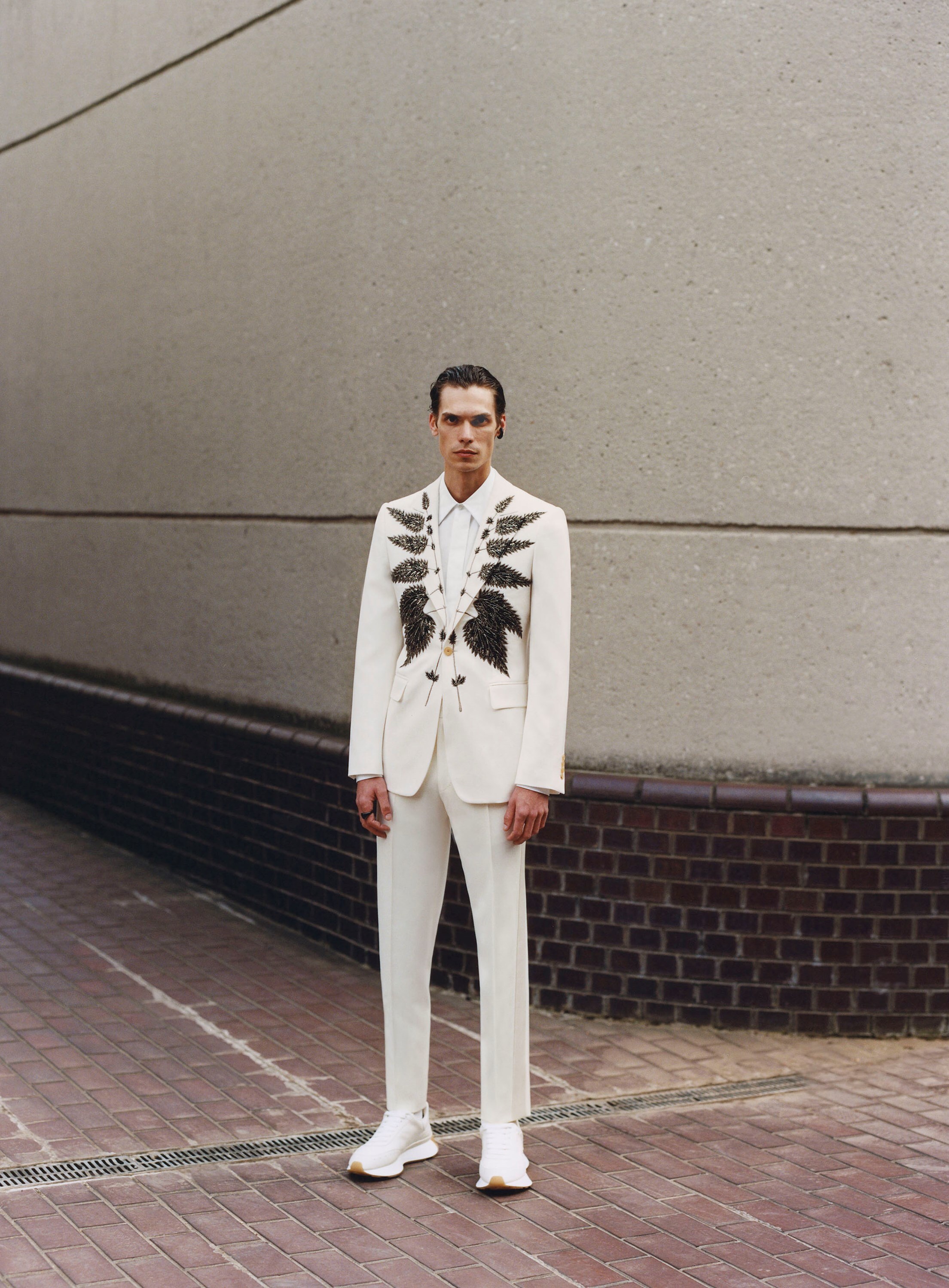 Alexander McQueen Pre-Spring/Summer 2023 Menswear
