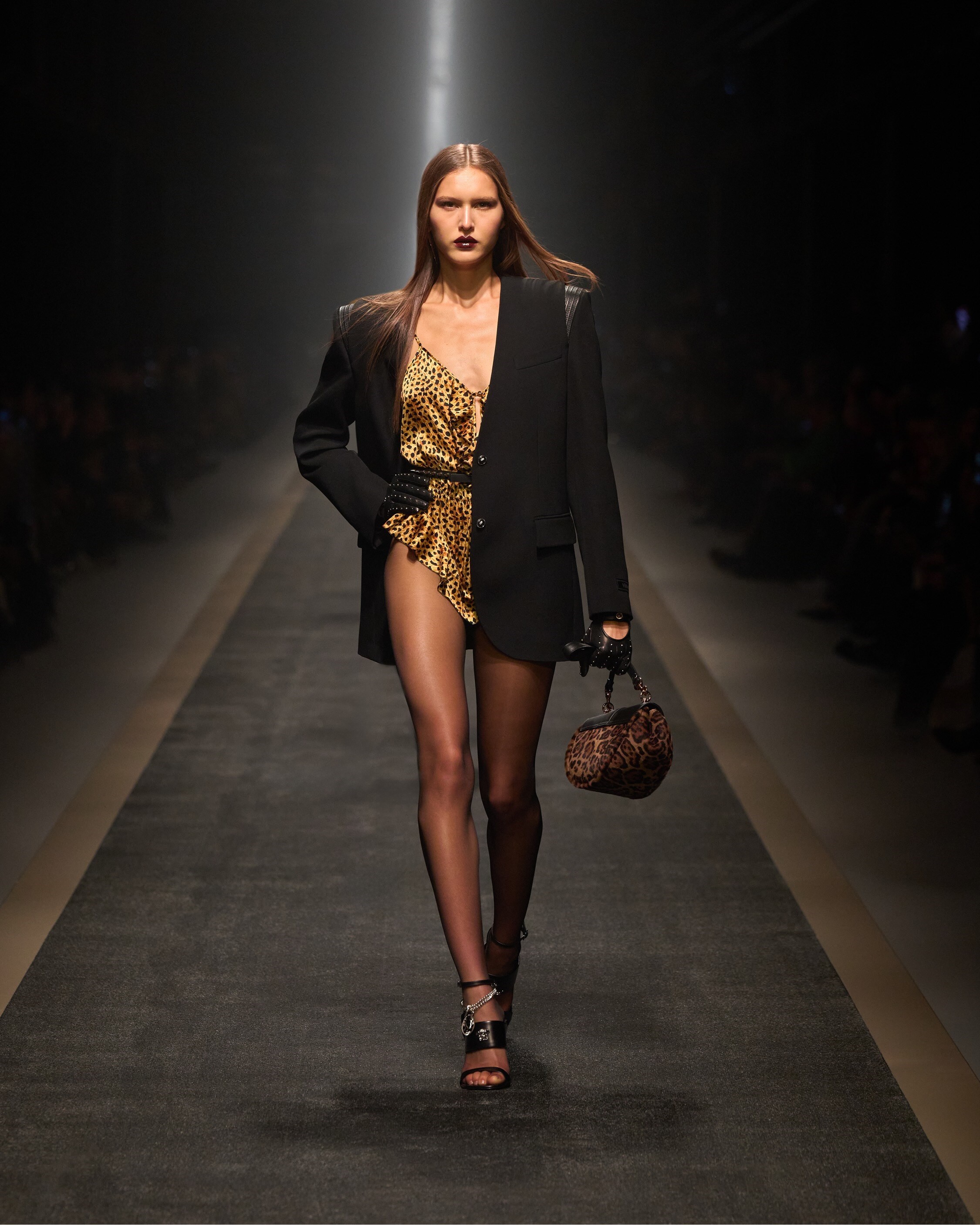 VERSACE FALL-WINTER 2025 - Look (12)