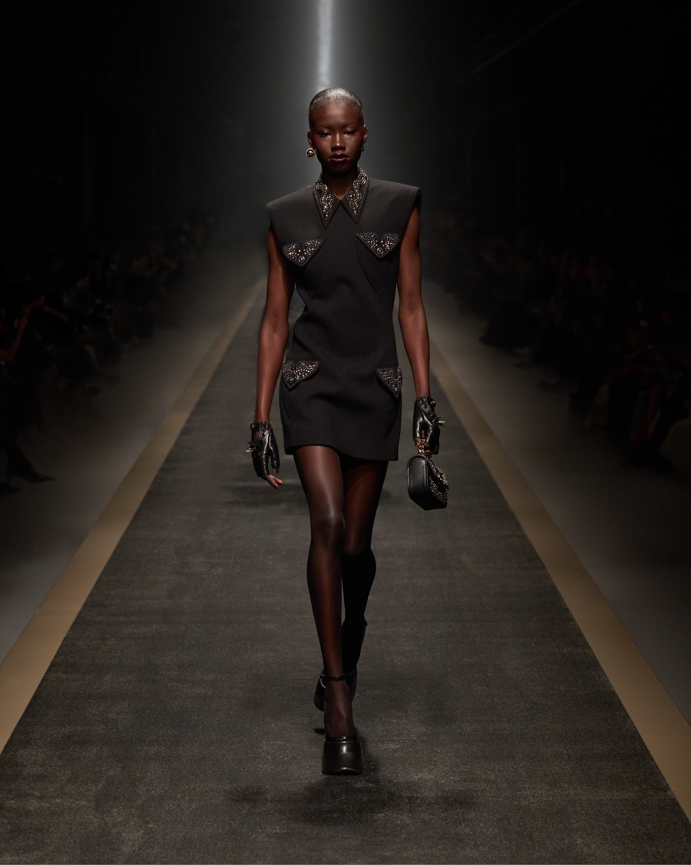 VERSACE FALL-WINTER 2025 - Look (20)