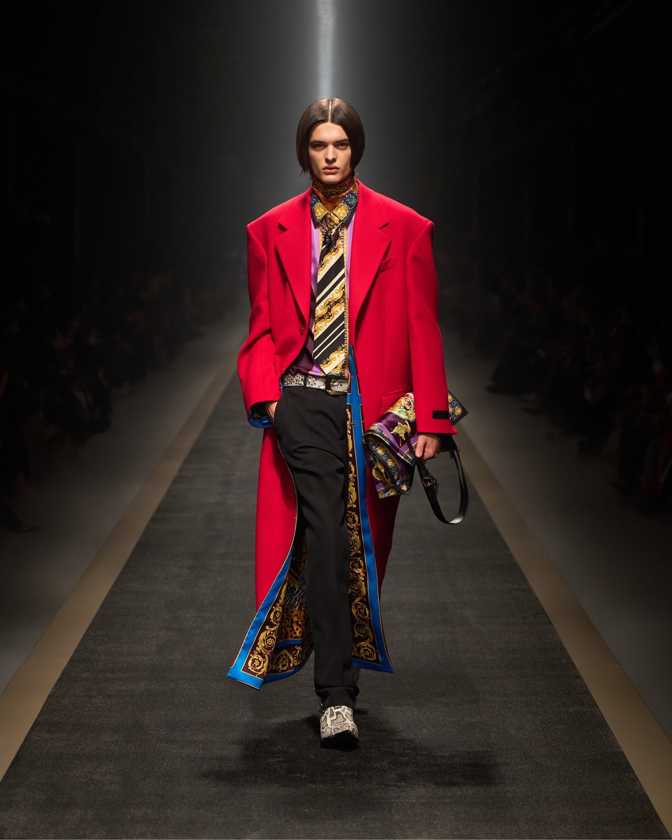 VERSACE FALL-WINTER 2025 - Look (31)