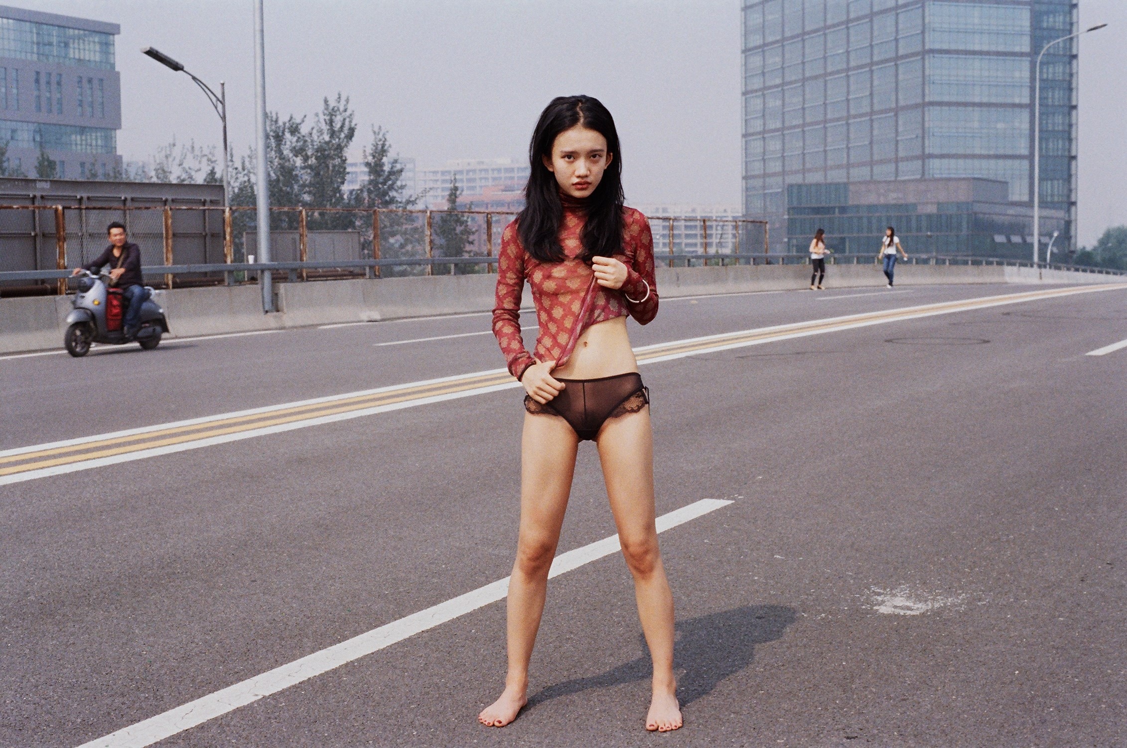 GIRLS Luo Yang retrospective exhibition
