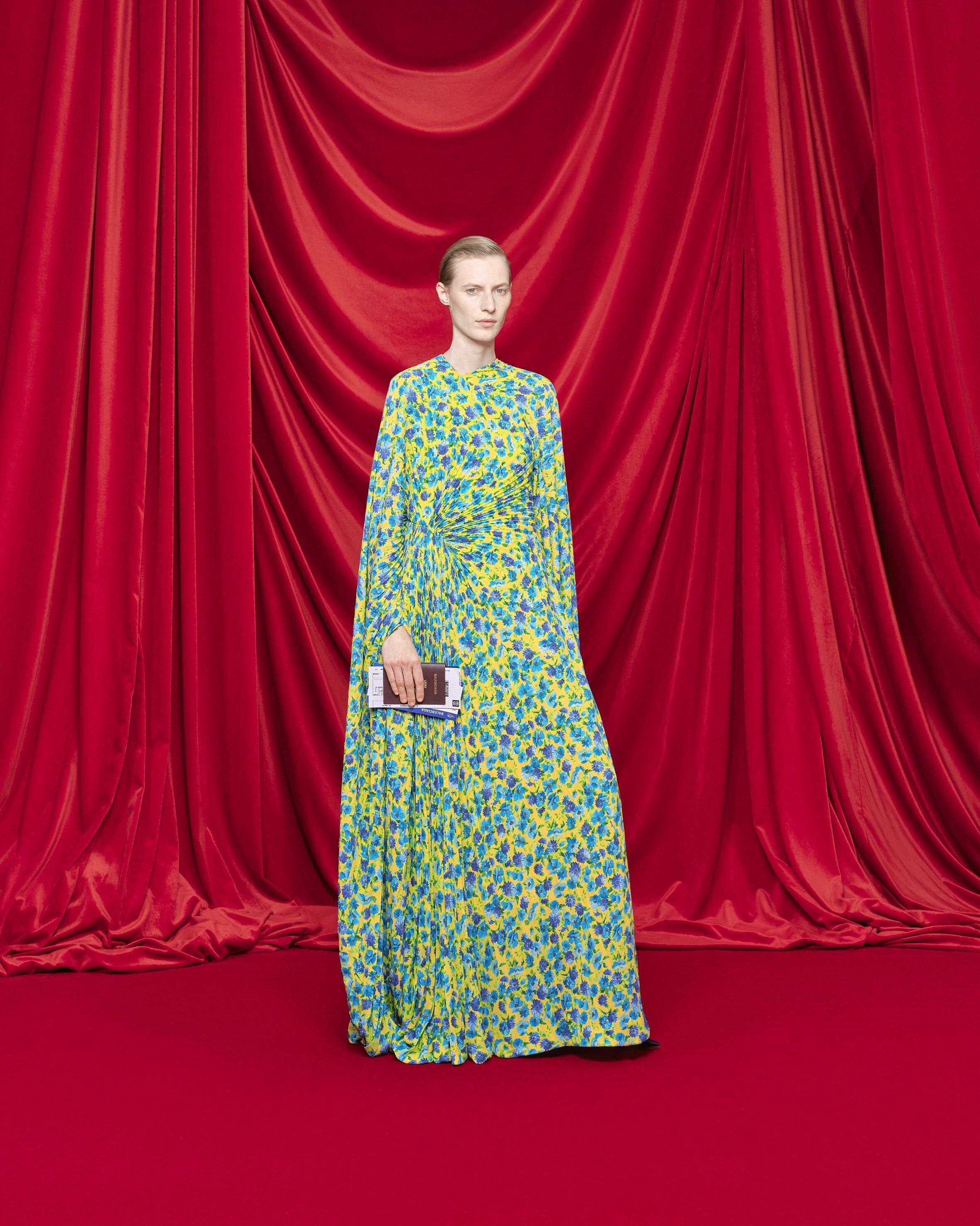 BALENCIAGA SUMMER 24 LOOK 8_JULIA NOBIS