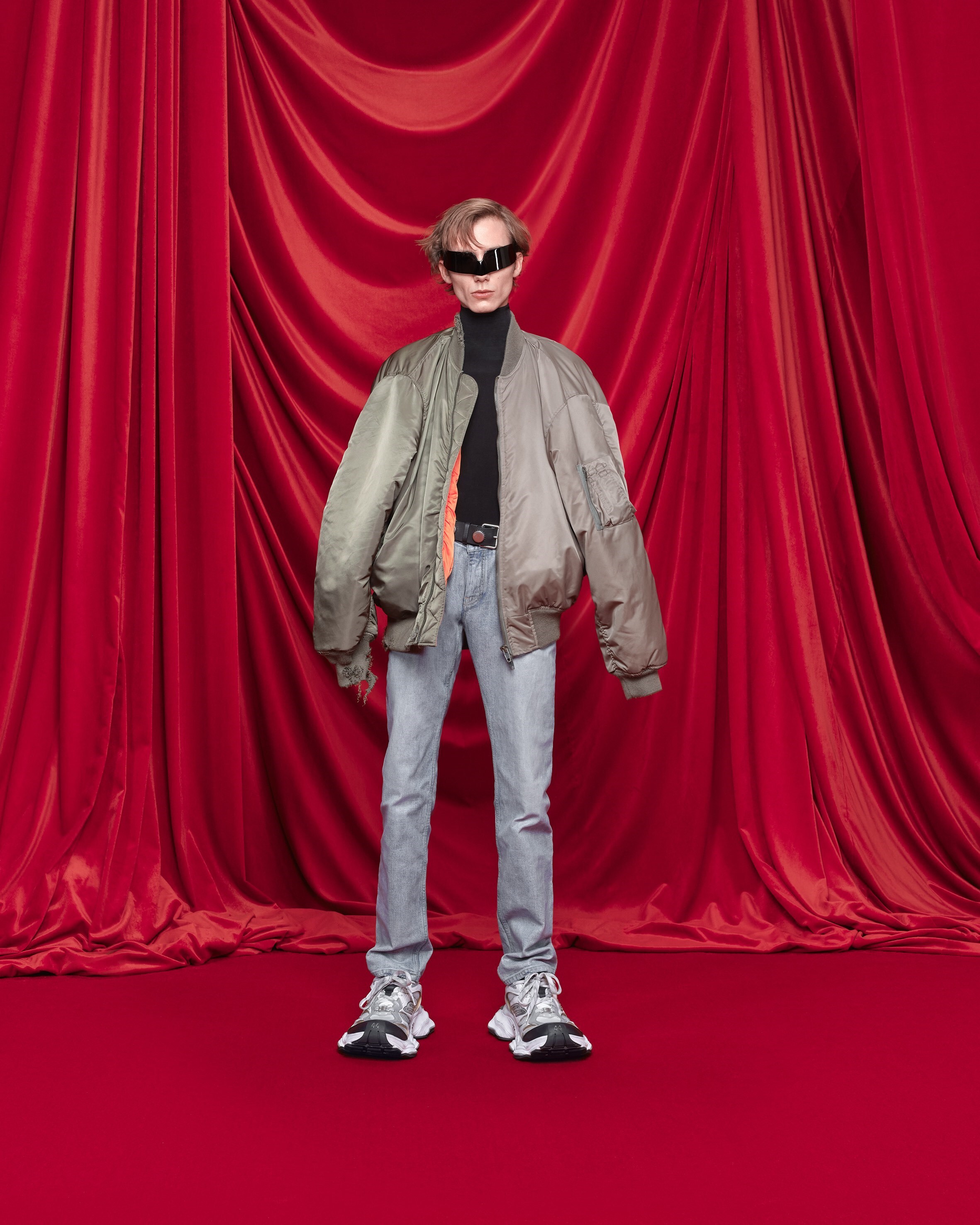 BALENCIAGA SUMMER 24 LOOK 16_PAUL HAMELINE