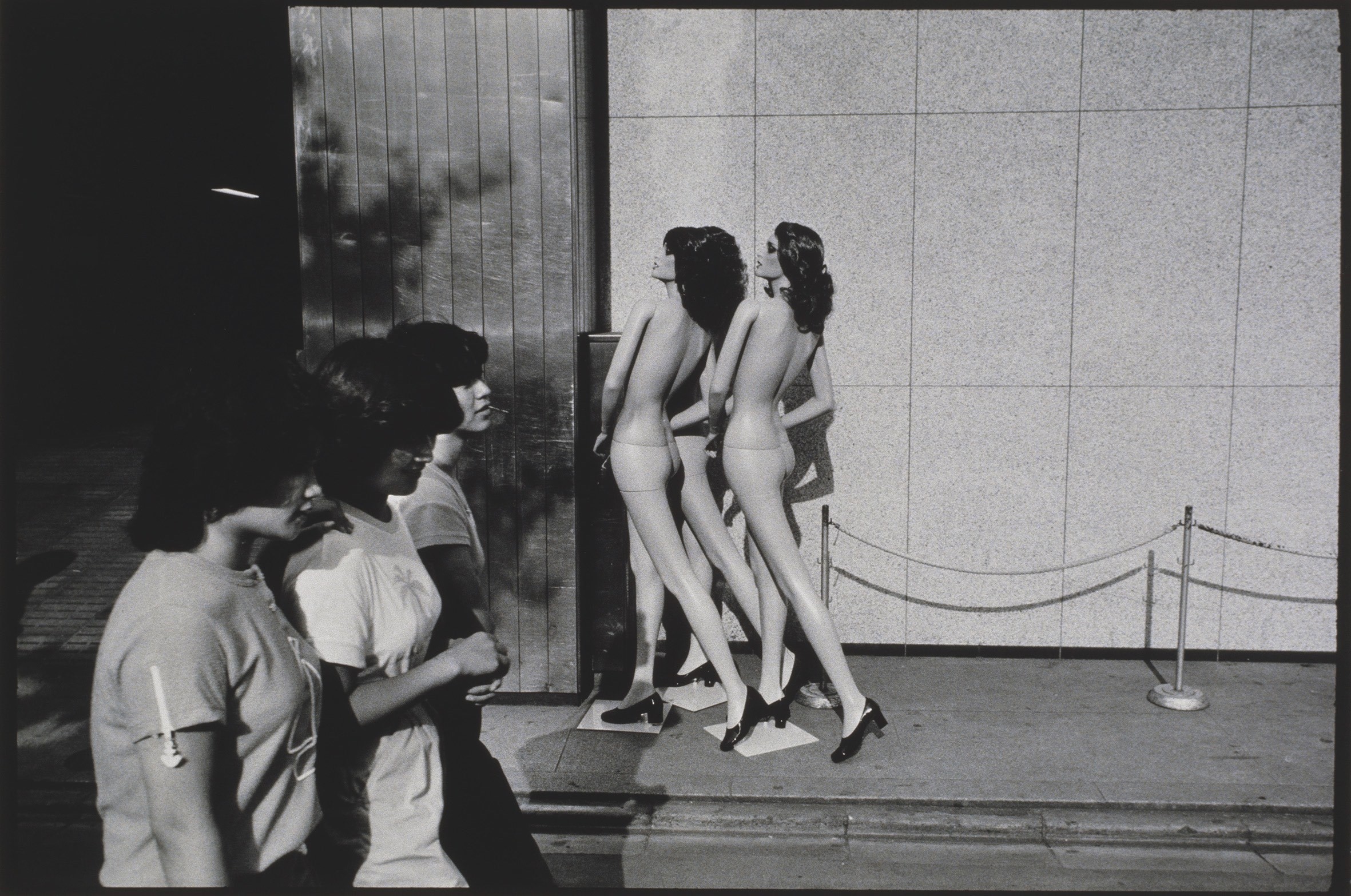 Exteriors: Annie Ernaux and Photography Lou Stoppard MEP