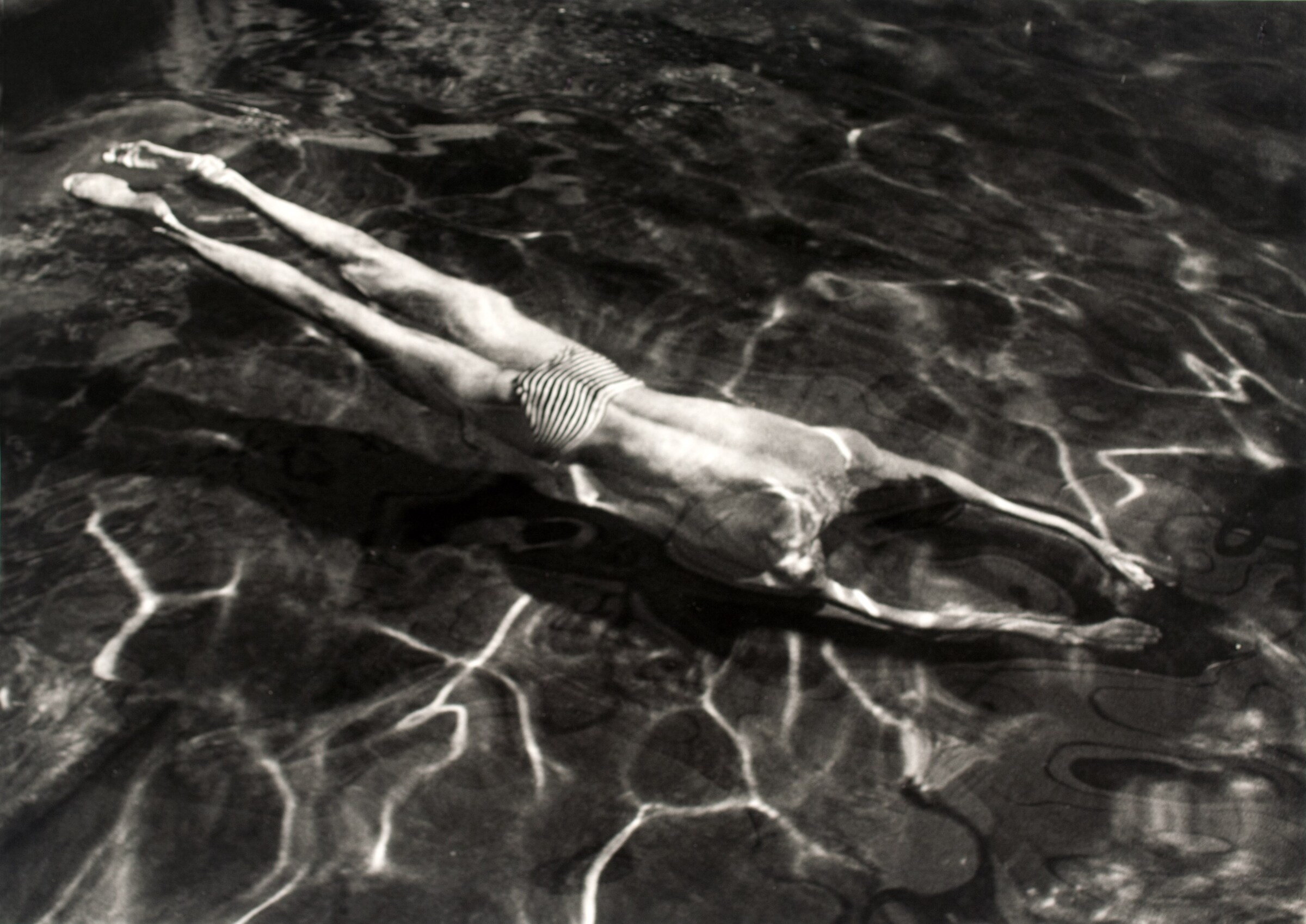 Andr&#233; Kert&#233;sz Underwater Swimmer, Esztergom, Hun