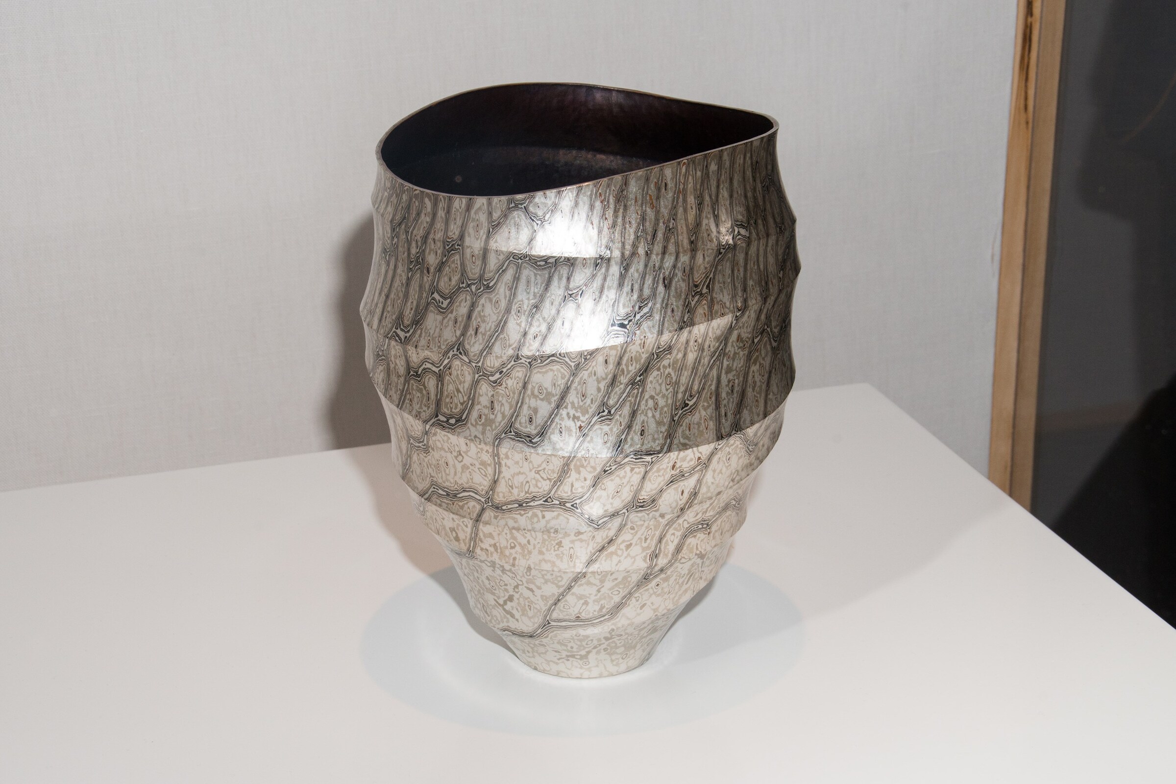 03_AlexanderCoggin_AnOther_LoeweCraftPrize