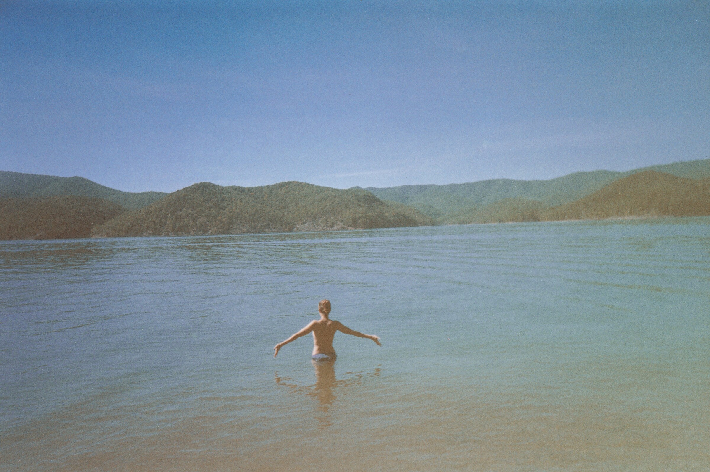 Vinca Petersen No System 2020 rave photography 90s