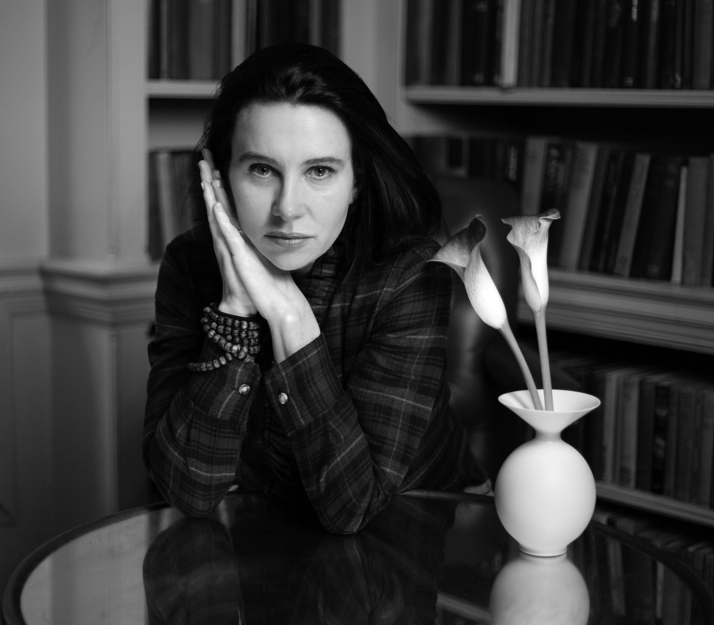 Lisa_Taddeo (c) Lara Downie black and white