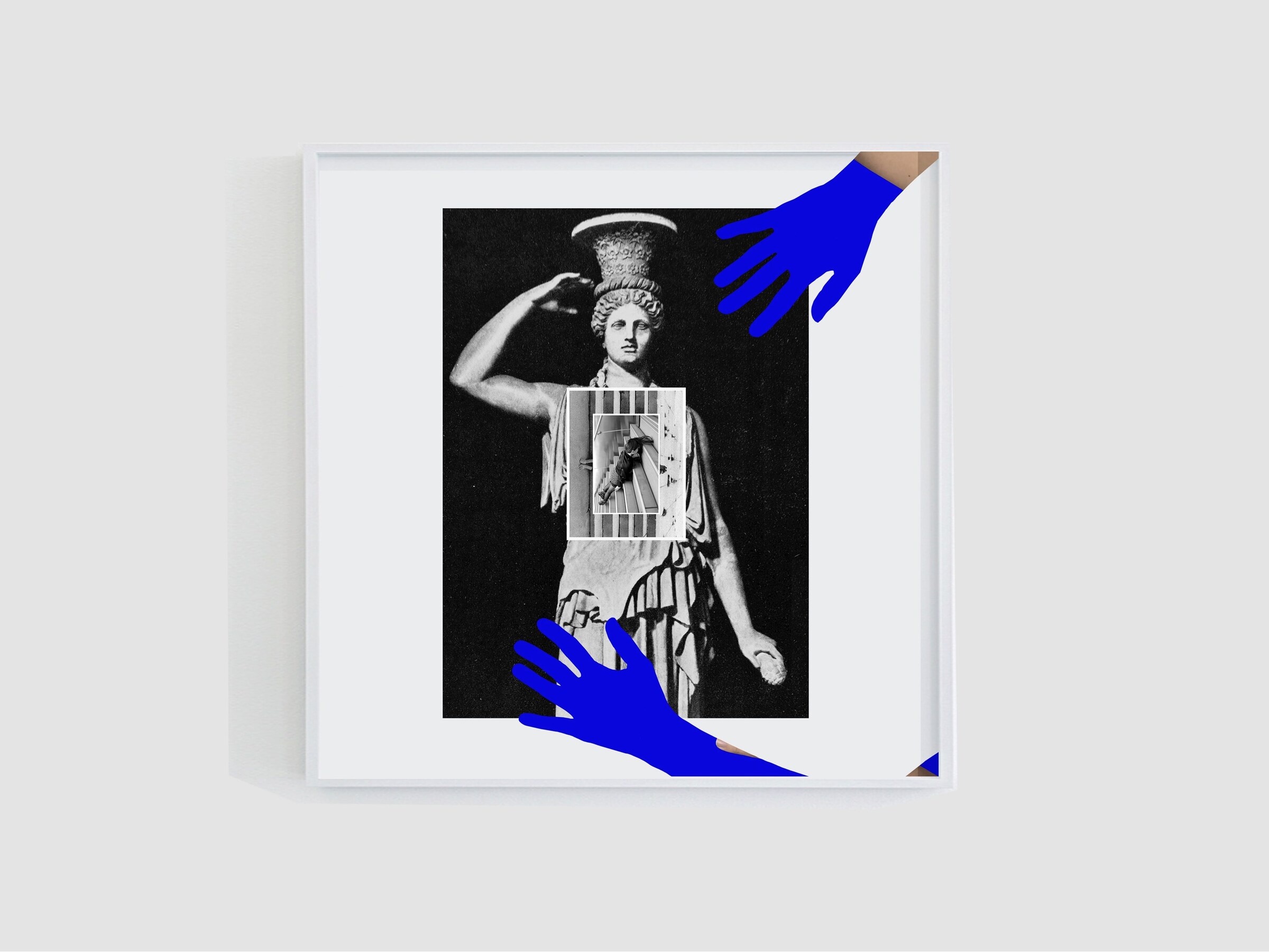14_Mock_up_panel_hands_proportion