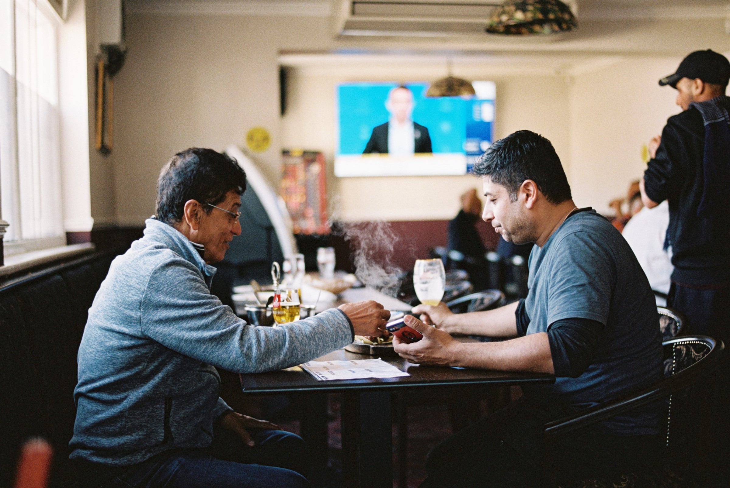 Prince of Wales -Southall - (Copyright © Hark1ka