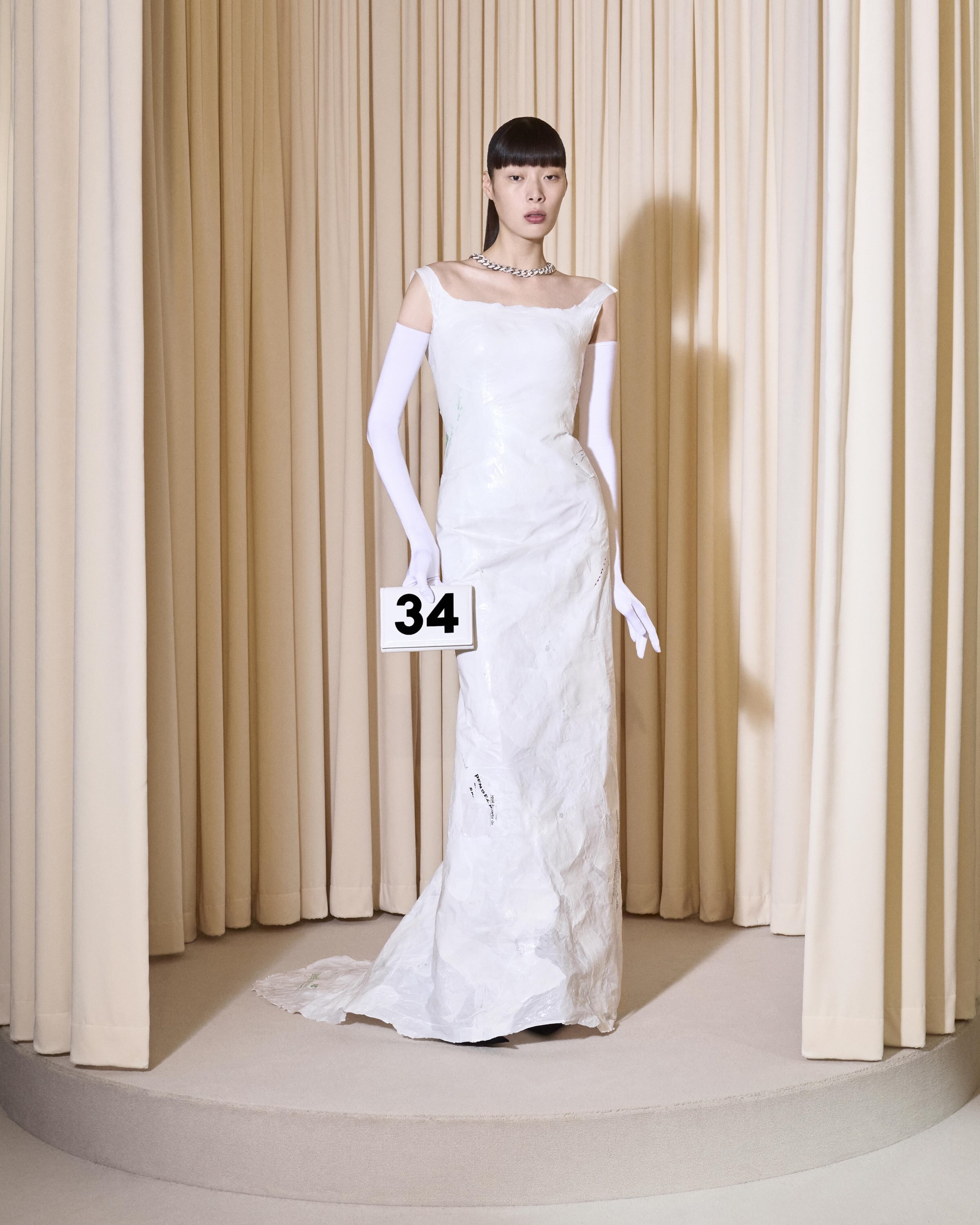 BALENCIAGA 53RD COUTURE LOOK 34 FRONT_JAYPAK