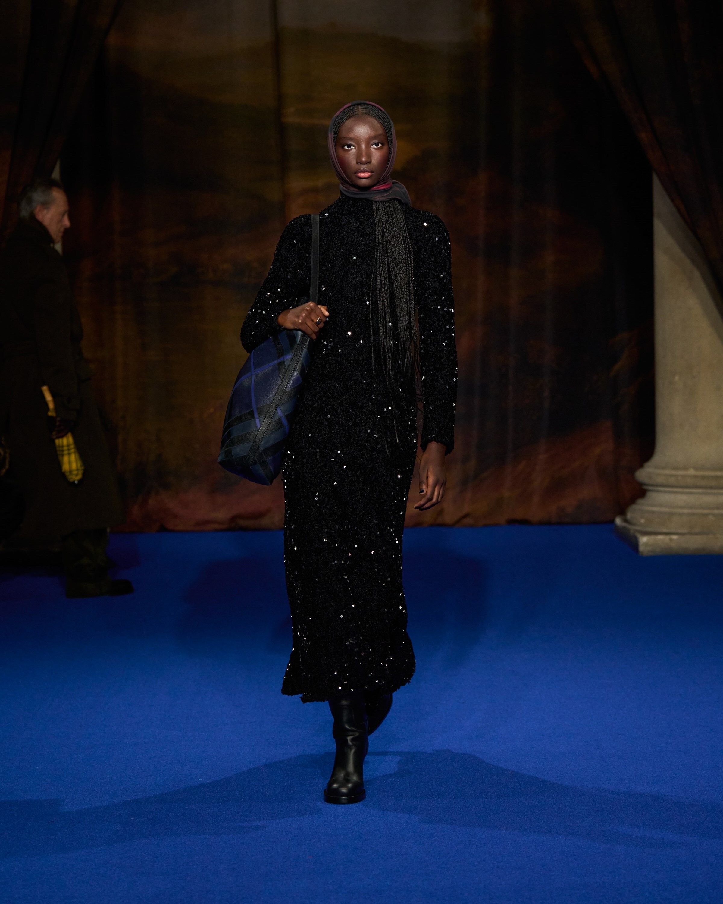 Burberry Winter 2025 Show - Look 21