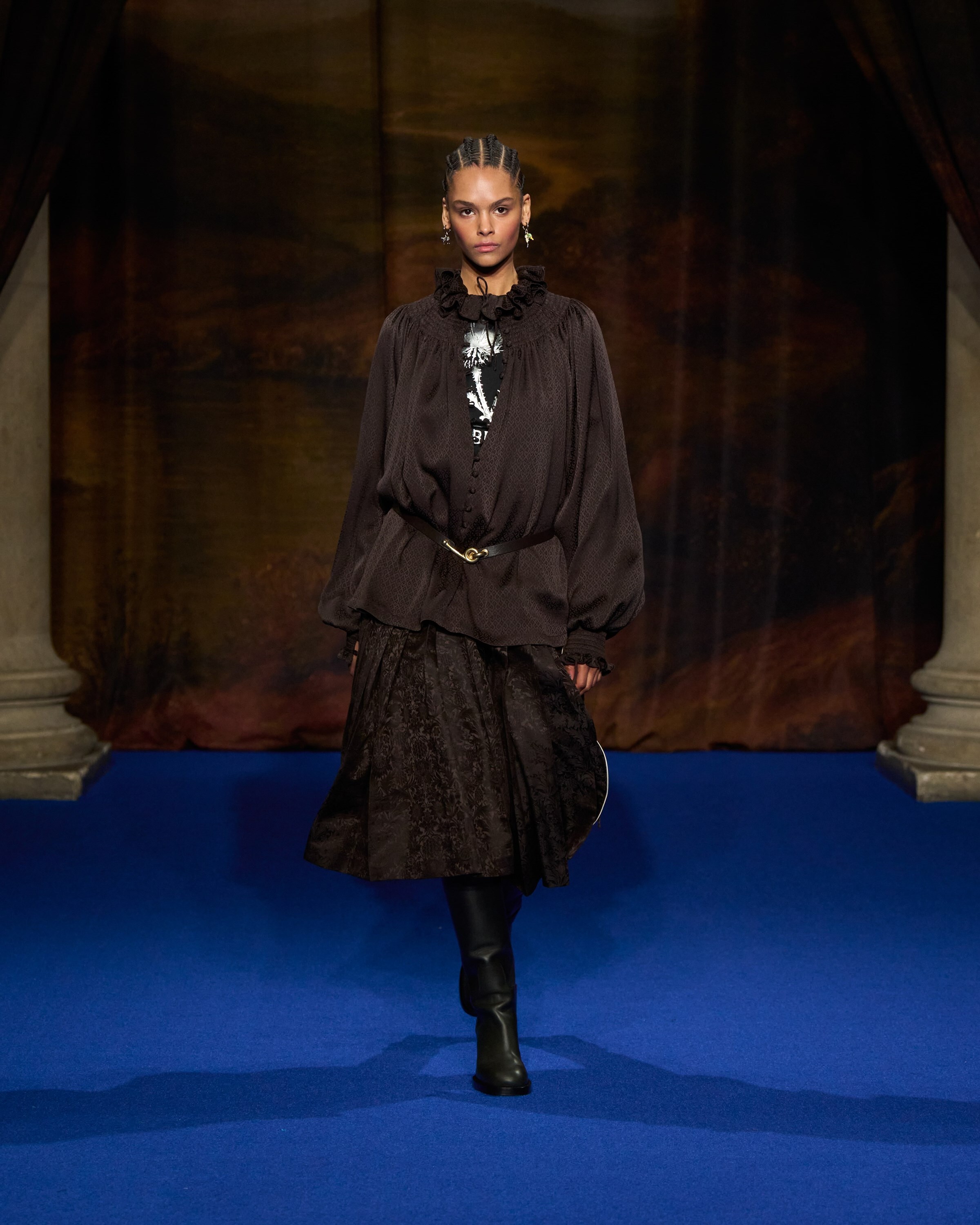 Burberry Winter 2025 Show - Look 27