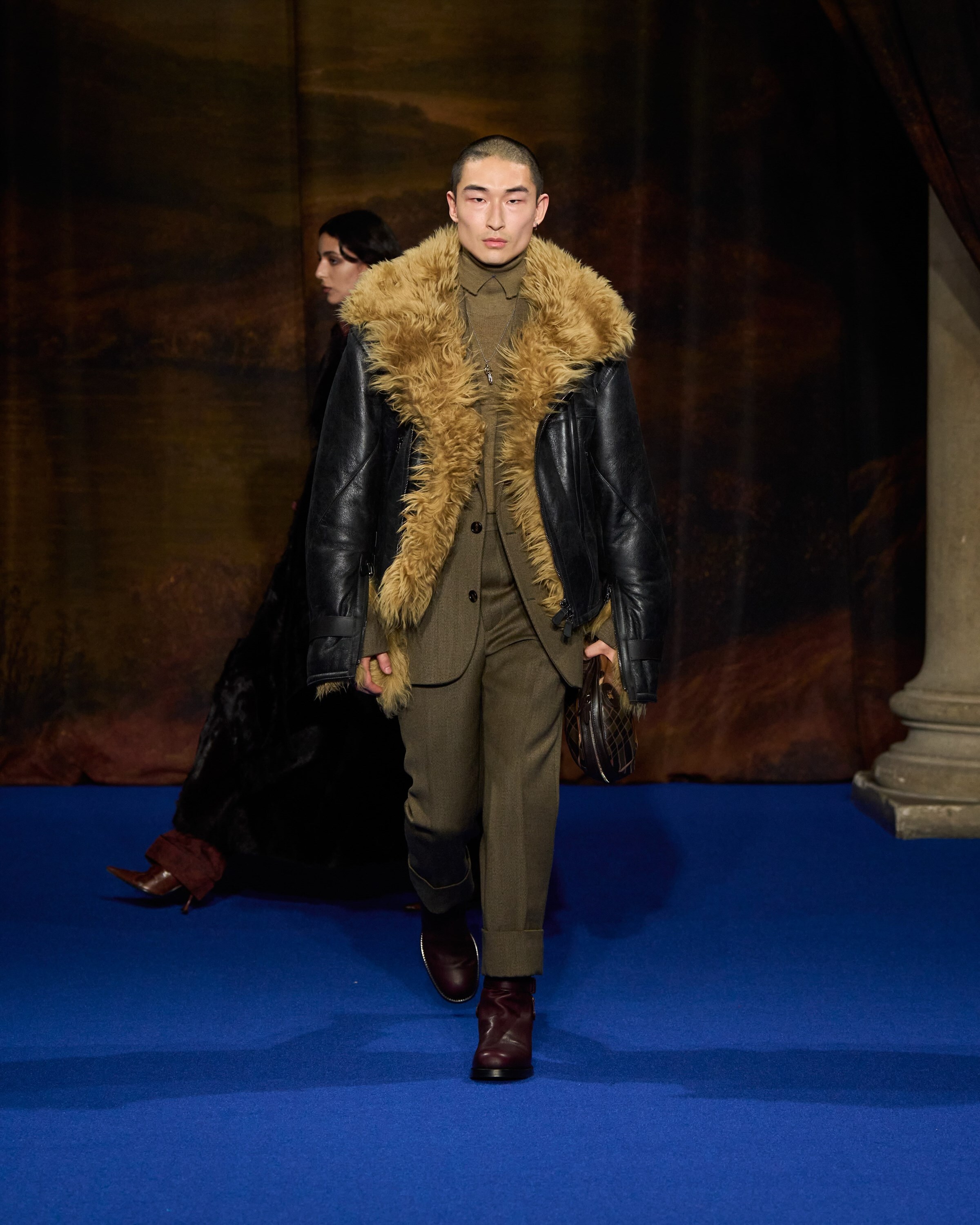 Burberry Winter 2025 Show - Look 37