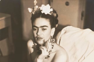 Julien Levy - Frida Kahlo