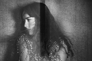 AN35_M2_DakotaJohnson_19_07