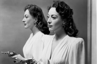 Joan Crawford in Mildred Pierce (1945)