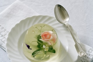 Rosehip &amp; Borrage Flower in Jelly, Gleham Hall, Suffolk, UK,