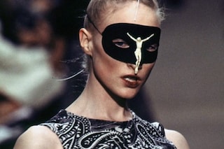Crucifix mask, Dante AW 1996-97, Alexander McQueen