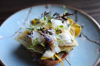 Smoked haddock with charred leeks