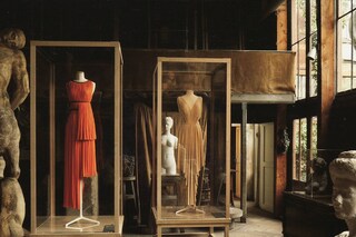 Exposition Madame Gr&#232;s, la couture &#224; l&#39;œuvre, 2011