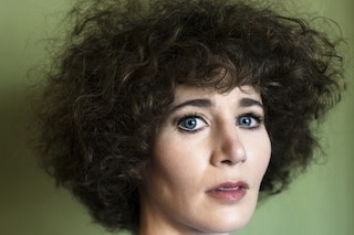 Behind the scenes of Somebody by Miranda July