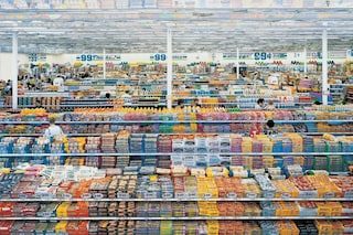 Andreas Gursky, 99 Cent (1999)