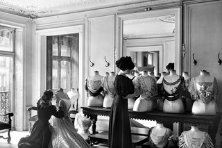 Bodice draping at Worth, Paris, 1907