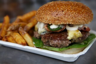 Lucky Chip El Chapo burger