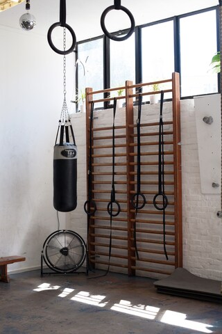 TH_gym_-6039