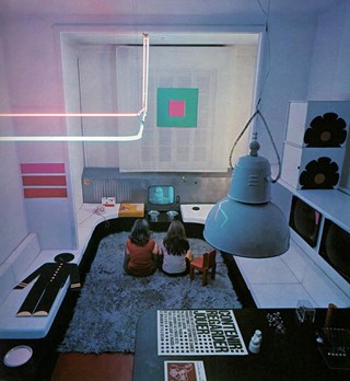 Neon-4
