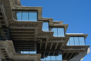 AJA47D_1---Geisel-Library---Alamy