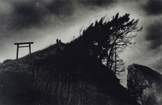 Akiko Takizawa Torii on the Hill 2009